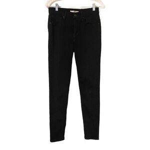 Levi’s 721 high rise skinny black jeans size 28